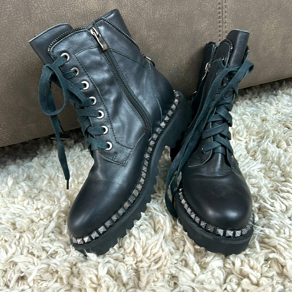 Vince Camuto boots